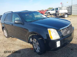 2006 Cadillac SRX z VIN 1GYEE637060192056, wystawiony jako IAAI lot #41877071 z przebiegiem 160 968 mil mil oraz . Historia ofert i sprzedaży dostępna na DreamBid. Obrazek 1.