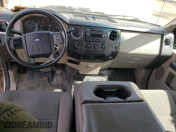 2010 Ford F-250 XL with VIN 1FTSX2B57AEA94424, listed as a Copart auction lot 52592675 with 243,149 mi miles and Salvage title. Bid and sale history available at DreamBid. Image 8.