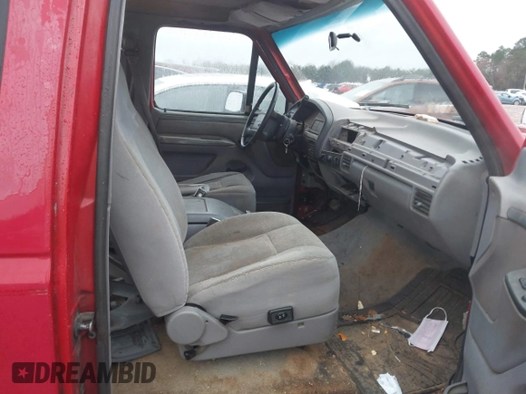 1995 Ford F-150 with VIN 1FTEX15N4SKB67271, listed as a IAAI auction lot 41548369 with 286,959 mi miles. Bid and sale history available at carsss.com. Image 5.