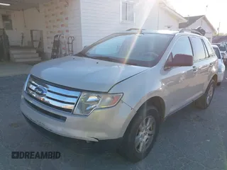 2007 Ford Edge SEL PLUS with VIN 2FMDK39C87BA68397, listed as a IAAI auction lot 41897056 with 135,403 mi miles. Bid and sale history available at carsss.com. Image 2.