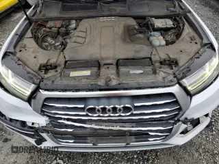 2017 Audi Q7 Premium Plus with VIN WA1LAAF78HD006664, listed as a Copart auction lot 55680185 with 116,227 mi miles and Salvage Title. Bid and sale history available at DreamBid. Image 12.