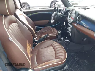 2010 MINI Convertible with VIN WMWMR3C50ATZ18845, listed as a IAAI auction lot 41394025 with 78,872 mi miles and . Bid and sale history available at DreamBid. Image 5.
