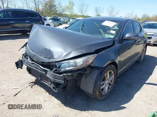2011 Kia Optima LX with VIN KNAGM4A71B5061995, listed as a IAAI auction lot 42129683 with 207,110 mi miles and . Bid and sale history available at carsss.com. Image 18.