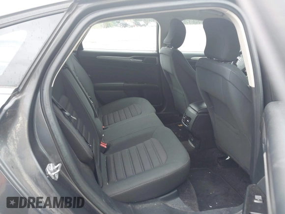 2017 Ford Fusion SE z VIN 3FA6P0HD6HR174945, wystawiony jako IAAI lot #42416548 z przebiegiem 128 410 mil mil oraz . Historia ofert i sprzedaży dostępna na DreamBid. Obrazek 8.