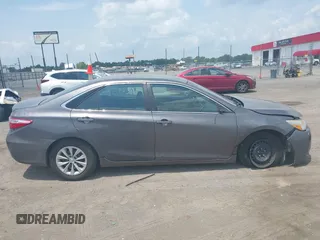 2015 Toyota Camry XLE с VIN 4T1BF1FK6FU924624, выставлен на аукционе IAAI как лот 42432147 с пробегом 130 288 миль миль и . История ставок и продаж доступна на DreamBid. Изображение 13.