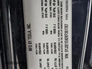 2019 Tesla Model 3 Mid Range z VIN 5YJ3E1EA2KF361787, wystawiony jako Copart lot #56059465 z przebiegiem 50 186 mil mil oraz Szkody całkowita. Historia ofert i sprzedaży dostępna na DreamBid. Obrazek 12.