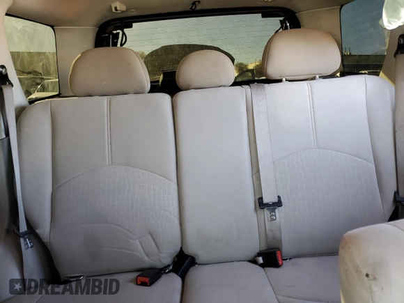 2011 Mercury Mariner с VIN 4M2CN8B76BKJ01102, выставлен на аукционе Copart как лот 88304515 с пробегом 109 684 миль миль и Списание • Salvage title. История ставок и продаж доступна на DreamBid. Изображение 10.