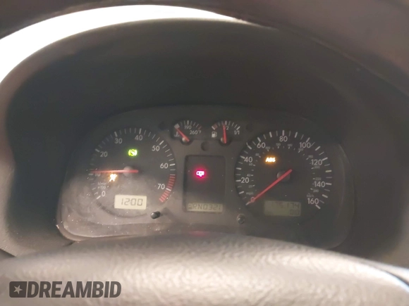 2003 Volkswagen Jetta GL с VIN 3VWRK69M33M155716, выставлен на аукционе IAAI как лот 41716517 с пробегом 175 174 миль миль и . История ставок и продаж доступна на DreamBid. Изображение 7.