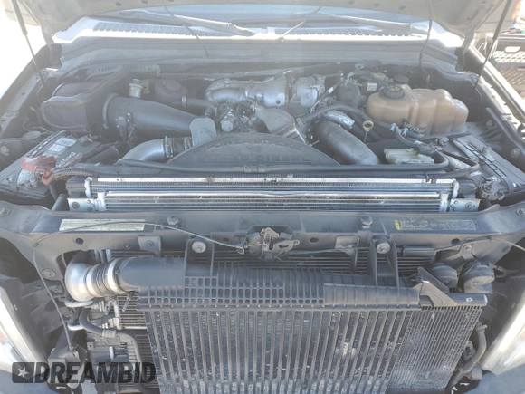 2010 Ford F-250 XL with VIN 1FTSW2AR4AEA69746, listed as a Copart auction lot 88998855 with 235,025 mi miles and Salvage title. Bid and sale history available at DreamBid. Image 11.