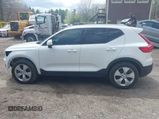2020 Volvo XC40 Momentum с VIN YV4162UK7L2336776, выставлен на аукционе IAAI как лот 42179230 с пробегом 78 916 миль миль и . История ставок и продаж доступна на DreamBid. Изображение 15.