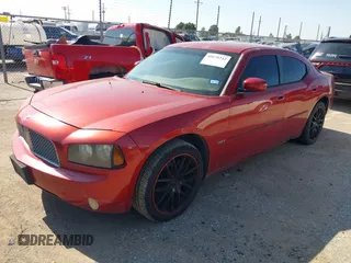 2006 Dodge Charger R/T with VIN 2B3KA53H56H195877, listed as a IAAI auction lot 40070342 with 204,993 mi miles and . Bid and sale history available at carsss.com. Image 2.