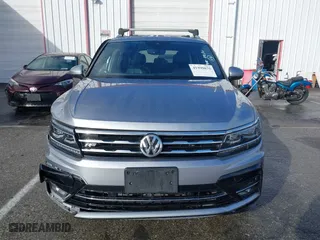 2020 Volkswagen Tiguan SEL Premium R-Line with VIN 3VV4B7AX3LM026062, listed as a IAAI auction lot 41590875 with 50,036 mi miles. Bid and sale history available at carsss.com. Image 13.