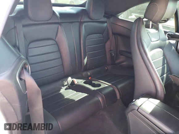 2018 Mercedes-Benz C 300 с VIN WDDWK4JB8JF623771, выставлен на аукционе Copart как лот 57273575 с пробегом 53 194 миль миль и Списание • Salvage title. История ставок и продаж доступна на DreamBid. Изображение 10.
