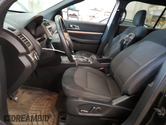 2018 Ford Explorer XLT с VIN 1FM5K8D89JGA10948, выставлен на аукционе Copart как лот 57079505 с пробегом 66 947 миль миль и На запчасти • Non repairable. История ставок и продаж доступна на DreamBid. Изображение 7.