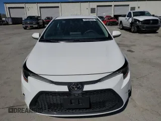 2022 Toyota Corolla LE with VIN 5YFEPMAE6NP286145, listed as a Copart auction lot 48656315 with 3,657 mi miles and Salvage Title. Bid and sale history available at carsss.com. Image 5.