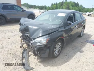 2019 Nissan Sentra S z VIN 3N1AB7AP6KY431618, wystawiony jako IAAI lot #42168154 z przebiegiem 117 492 mil mil oraz . Historia ofert i sprzedaży dostępna na DreamBid. Obrazek 2.
