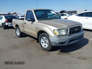 2002 Toyota Tacoma z VIN 5TENL42N42Z015522, wystawiony jako IAAI lot #42465871 z przebiegiem 276 016 mil mil oraz . Historia ofert i sprzedaży dostępna na DreamBid. Obrazek 1.