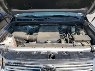 2018 Toyota Tundra 2WD SR5 with VIN 5TFFY5F13JX240295, listed as a Copart auction lot 74217104 with 83,076 mi miles and Salvage Title. Bid and sale history available at carsss.com. Image 11.