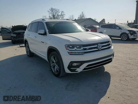 2019 Volkswagen Atlas SEL R-Line with VIN 1V2RR2CA5KC514018, listed as a Copart auction lot 49083155 with 97,812 mi miles and Salvage title. Bid and sale history available at DreamBid. Image 12.