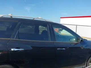 2018 Nissan Pathfinder SL с VIN 5N1DR2MM2JC612941, выставлен на аукционе IAAI как лот 42539448 с пробегом 244 326 миль миль и . История ставок и продаж доступна на DreamBid. Изображение 13.
