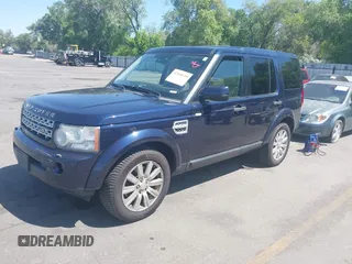 2013 Land Rover LR4 HSE z VIN SALAG2D47DA698706, wystawiony jako IAAI lot #42540198 z przebiegiem 143 584 mil mil oraz . Historia ofert i sprzedaży dostępna na DreamBid. Obrazek 2.