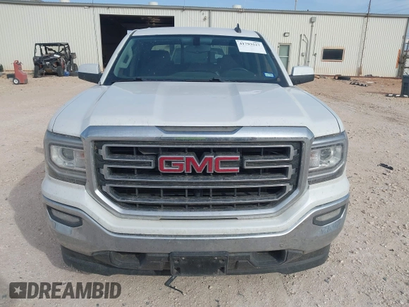 2017 GMC Sierra 1500 SLE z VIN 3GTP1MEC3HG198599, wystawiony jako IAAI lot #41793527 z przebiegiem 143 207 mil mil oraz . Historia ofert i sprzedaży dostępna na DreamBid. Obrazek 12.