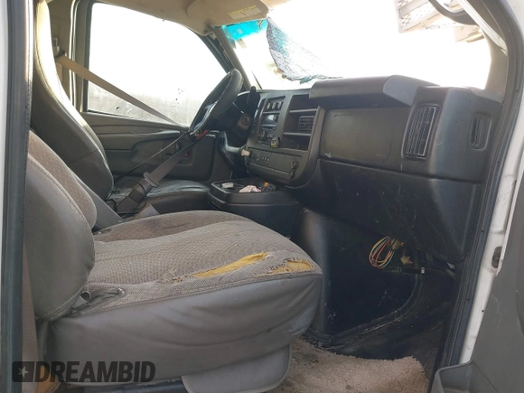 2013 Chevrolet Express Passenger LT with VIN 1GAZG1FG1D1159390, listed as a IAAI auction lot 41191409 with 176,899 mi miles and . Bid and sale history available at DreamBid. Image 5.