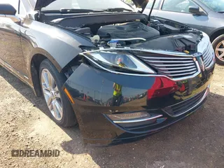 2014 Lincoln MKZ z VIN 3LN6L2G91ER821841, wystawiony jako IAAI lot #42655383 z przebiegiem Nie podano mil oraz . Historia ofert i sprzedaży dostępna na DreamBid. Obrazek 6.