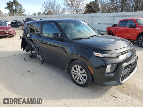 2021 Kia Soul LX with VIN KNDJ23AU1M7762221, listed as a Copart auction lot 41817715 with 33,829 mi miles and Salvage Title. Bid and sale history available at carsss.com. Image 4.