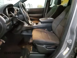 2020 Jeep Grand Cherokee Laredo E z VIN 1C4RJFAG2LC341518, wystawiony jako Copart lot #58236965 z przebiegiem 130 404 mil mil oraz Szkoda całkowita • Salvage title. Historia ofert i sprzedaży dostępna na DreamBid. Obrazek 7.
