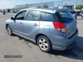 2004 Toyota Matrix Std with VIN 2T1KR32E74C260772, listed as a IAAI auction lot 42183991 with 1 mi miles. Bid and sale history available at carsss.com. Image 3.