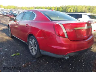 2010 Lincoln MKS with VIN 1LNHL9DR8AG613365, listed as a IAAI auction lot 42023869 with 1 mi miles. Bid and sale history available at carsss.com. Image 3.