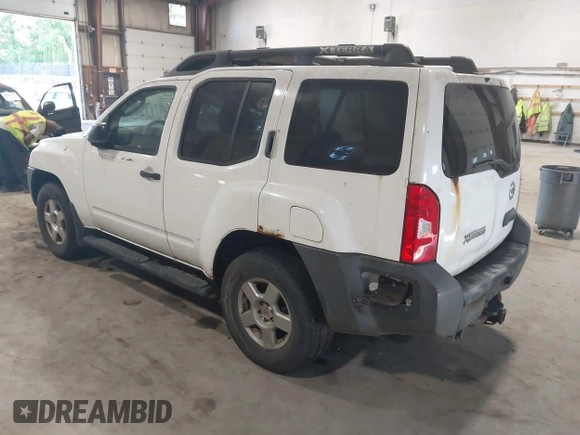 2007 Nissan Xterra SE z VIN 5N1AN08WX7C504137, wystawiony jako IAAI lot #42555326 z przebiegiem 176 908 mil mil oraz . Historia ofert i sprzedaży dostępna na DreamBid. Obrazek 3.