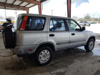 2001 Honda CR-V LX with VIN JHLRD28461C003132, listed as a Copart auction lot 51795695 with 133,027 mi miles and Salvage Title. Bid and sale history available at carsss.com. Image 3.