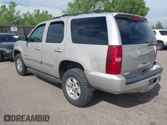 2008 Chevrolet Tahoe 3LT z VIN 1GNFK13018J213428, wystawiony jako IAAI lot #42236022 z przebiegiem 182 725 mil mil oraz . Historia ofert i sprzedaży dostępna na DreamBid. Obrazek 3.