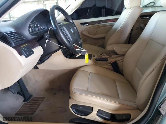 2005 BMW 3 Series 325i with VIN WBAAZ33455KW77774, listed as a Copart auction lot 81375674 with 170,418 mi miles and Clean Title. Bid and sale history available at carsss.com. Image 7.