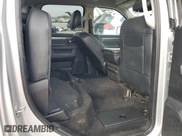 2016 Ram 2500 SLT z VIN 3C6TR5DT4GG185851, wystawiony jako Copart lot #78378904 z przebiegiem 145 745 mil mil oraz Szkoda całkowita • Salvage title. Historia ofert i sprzedaży dostępna na DreamBid. Obrazek 10.