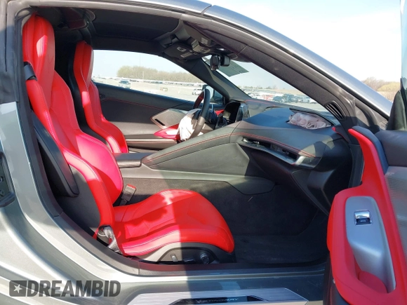 2024 Chevrolet Corvette 2LT z VIN 1G1YB2D47R5112325, wystawiony jako IAAI lot #42007944 z przebiegiem 11 725 mil mil oraz . Historia ofert i sprzedaży dostępna na DreamBid. Obrazek 5.