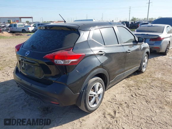 2020 Nissan Kicks S z VIN 3N1CP5BV6LL533723, wystawiony jako IAAI lot #41974845 z przebiegiem 160 874 mil mil oraz . Historia ofert i sprzedaży dostępna na DreamBid. Obrazek 4.