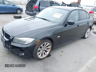 2011 BMW 3 Series 328i with VIN WBAPH7C50BE683442, listed as a IAAI auction lot 42203592 with 82,113 mi miles and . Bid and sale history available at carsss.com. Image 2.