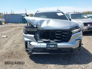 2025 Honda Pilot Sport z VIN 5FNYG1H38SB017782, wystawiony jako IAAI lot #42128117 z przebiegiem 11 920 mil mil oraz . Historia ofert i sprzedaży dostępna na DreamBid. Obrazek 12.