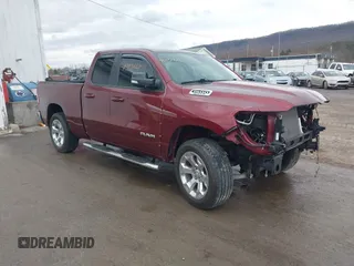 2022 Ram 1500 Big Horn z VIN 1C6SRFBT1NN343877, wystawiony jako IAAI lot #41393680 z przebiegiem 20 371 mil mil oraz . Historia ofert i sprzedaży dostępna na DreamBid. Obrazek 1.