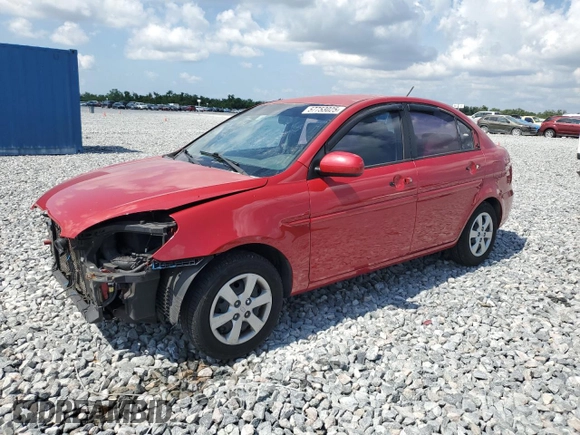 2011 Hyundai Accent GLS z VIN KMHCN4AC6BU621572, wystawiony jako Copart lot #57753025 z przebiegiem 108 395 mil mil oraz Szkoda całkowita • Salvage title. Historia ofert i sprzedaży dostępna na DreamBid. Obrazek 1.