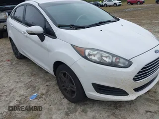 2017 Ford Fiesta SE with VIN 3FADP4BJXHM167605, listed as a IAAI auction lot 40510179 with 76,091 mi miles and . Bid and sale history available at carsss.com. Image 1.