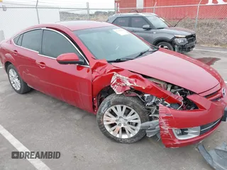2009 Mazda 6 i Touring with VIN 1YVHP82A395M31297, listed as a IAAI auction lot 41542444 with 154,098 mi miles and . Bid and sale history available at carsss.com. Image 6.