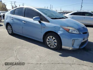 2015 Toyota Prius Advanced z VIN JTDKN3DP8F3067777, wystawiony jako Copart lot #44540735 z przebiegiem 183 262 mil mil oraz Szkoda całkowita • Salvage title. Historia ofert i sprzedaży dostępna na DreamBid. Obrazek 4.