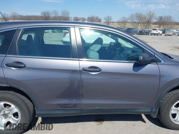 2016 Honda CR-V LX with VIN 5J6RM4H3XGL135927, listed as a IAAI auction lot 41899292 with 165,000 mi miles. Bid and sale history available at carsss.com. Image 14.