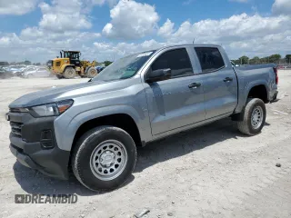 2024 Chevrolet Colorado 2WD Work Truck z VIN 1GCGSBEC4R1183241, wystawiony jako Copart lot #57462484 z przebiegiem Nie podano mil oraz Szkoda całkowita • Salvage title. Historia ofert i sprzedaży dostępna na DreamBid. Obrazek 1.