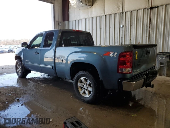 2010 GMC Sierra 1500 SLE z VIN 1GTSKVE35AZ253346, wystawiony jako Copart lot #48703275 z przebiegiem Nie podano mil oraz Nie do naprawy • Non repairable. Historia ofert i sprzedaży dostępna na DreamBid. Obrazek 2.