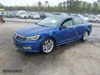 2017 Volkswagen Passat 1.8T SE w/Technology with VIN 1VWGT7A32HC003089, listed as a IAAI auction lot 41933870 with 118,863 mi miles. Bid and sale history available at carsss.com. Image 17.